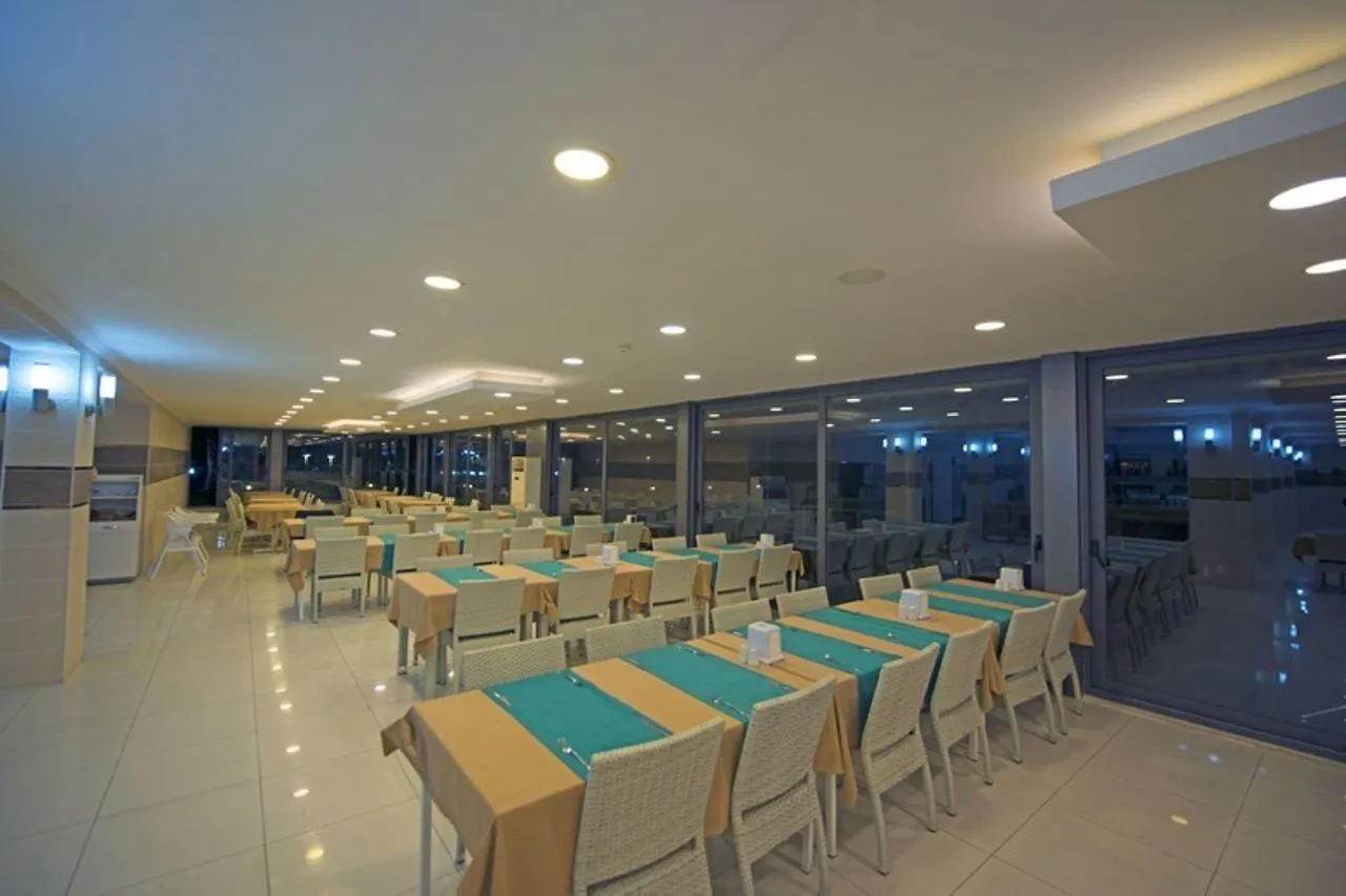 Ada Newday Resort كوشاداسيه